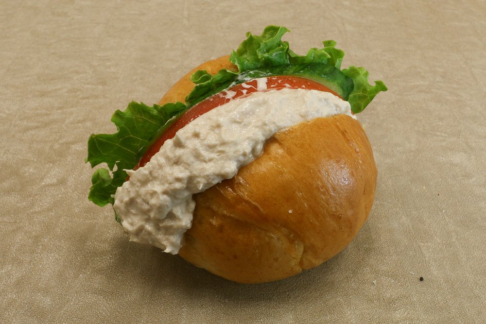 Tuna roll