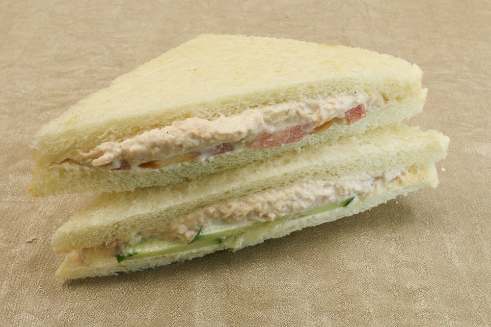 Tuna sandwich